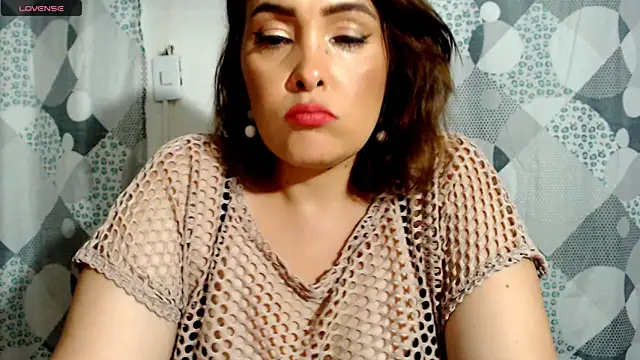 Miss Agatha online show from March 21, 2:39 am