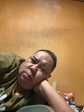 Snapshot of punk0805 chatting on October 8, 1:31 pm punk0805 online show from October 8, 1:31 pm