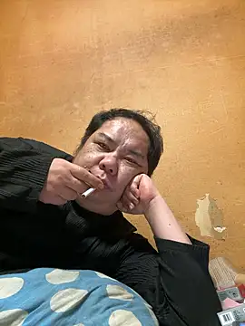 Snapshot of punk0805 chatting on February 24, 1:09 pm punk0805 online show from February 24, 1:09 pm