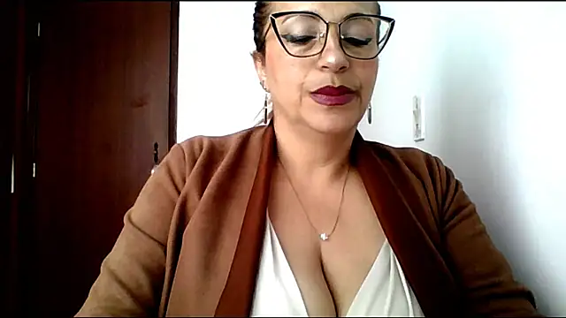 RossanaLionheart online show from July 9, 12:31 pm