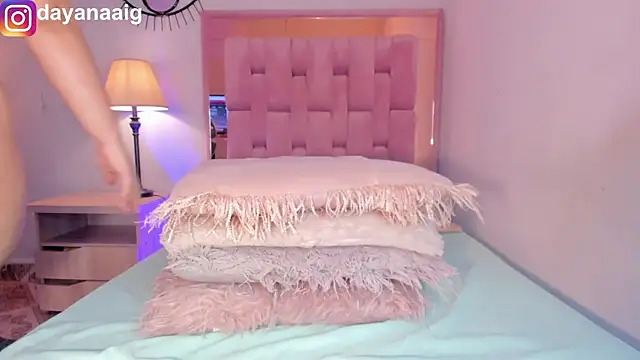 Voluptupus-girl online show from October 20, 8:53 pm