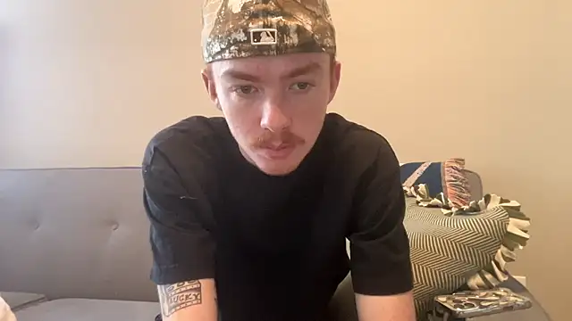 younghungginger online show from January 11, 9:53 pm