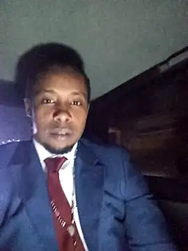 Snapshot of AlejoKhalifa_ chatting on April 16, 12:55 am AlejoKhalifa online show from April 16, 12:55 am