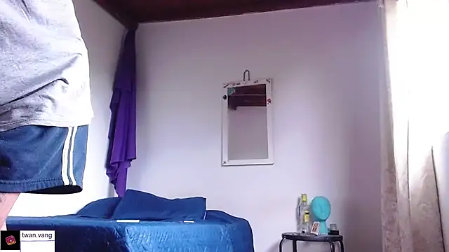 Trix fiore oficial online show from January 9, 9:05 pm