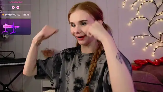 Britney Lynch online show from February 3, 3:09 am