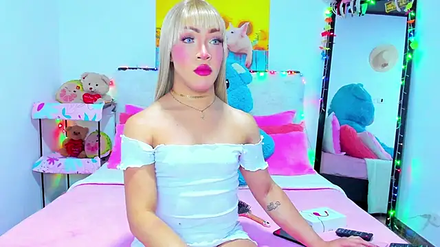 Candy Candy   online show from September 19, 11:49 pm