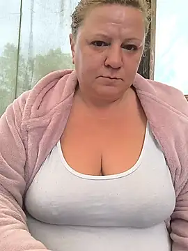 jusichka online show from May 31, 3:19 pm