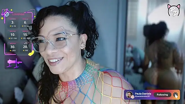 Snapshot of paula_daniela1 chatting on September 11, 1:44 pm paula daniela1 online show from September 11, 1:44 pm