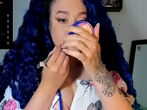 kat apple online show from February 24, 11:52 pm