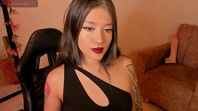 kat apple online show from April 3, 2:09 am