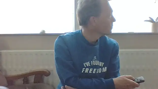 bertolini online show from April 5, 4:48 pm