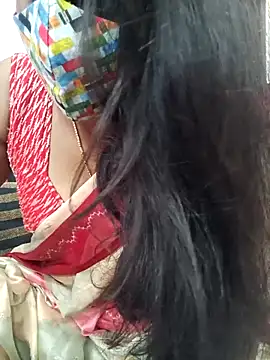 Snapshot of indian-adhaya chatting on September 11, 5:18 am indian-adhaya online show from September 11, 5:18 am