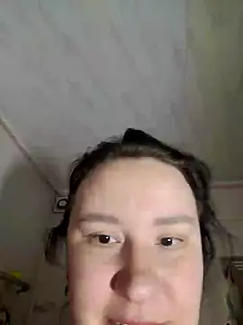 AlexaLexie online show from December 13, 11:34 am