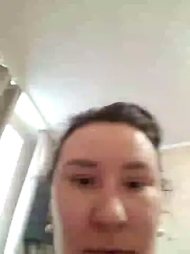 AlexaLexie online show from January 12, 11:39 am