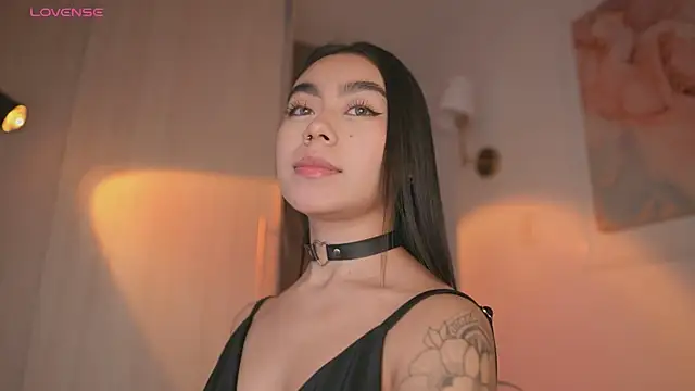 GigiLee  online show from October 10, 11:26 pm