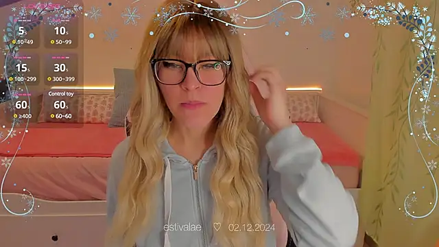 estivalae online show from December 2, 2:52 pm