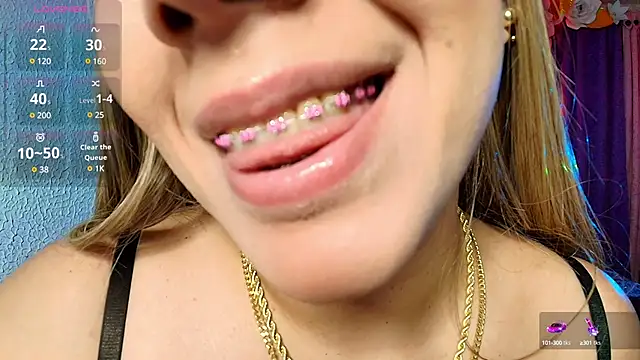 leahtemptation3 online show from January 18, 10:06 am