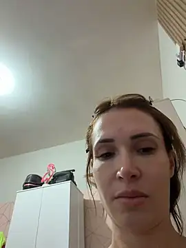 Irresistible24 online show from April 5, 3:31 pm