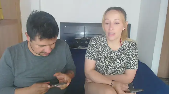 Snapshot of sexy_girls1 chatting on March 5, 2:23 pm sexy girls1 online show from March 5, 2:23 pm