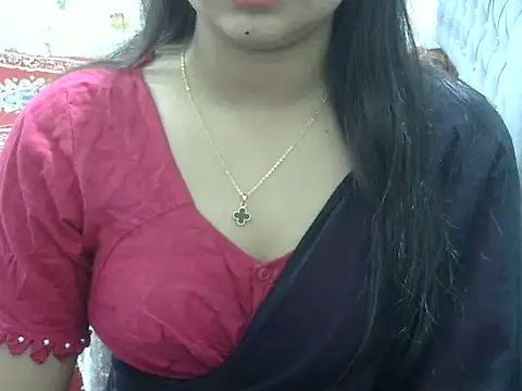 Horny desigirl online show from March 12, 6:58 pm