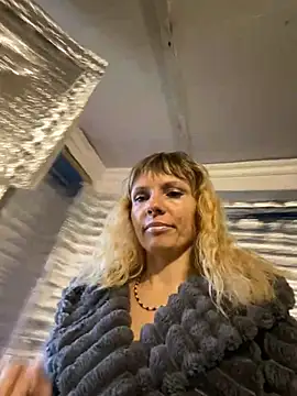 Anita-Smith online show from December 10, 11:54 am