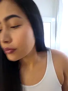 andrea osorio  online show from December 22, 12:35 pm