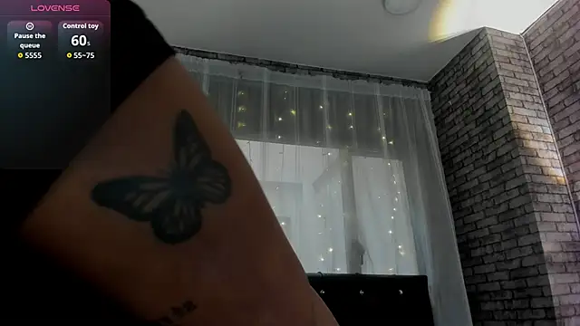 Snapshot of ivy_copper1 chatting on September 29, 8:35 pm ivy copper1 online show from September 29, 8:35 pm