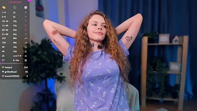 RayaNenlia online show from January 14, 11:10 am