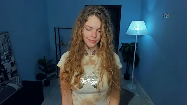 RayaNenlia online show from October 27, 5:11 am