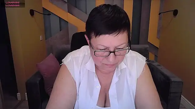 BarbaraTurners online show from February 8, 2:26 am