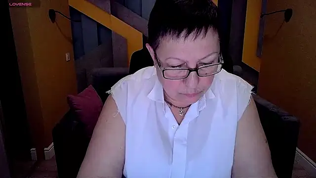 BarbaraTurners online show from March 13, 3:44 am