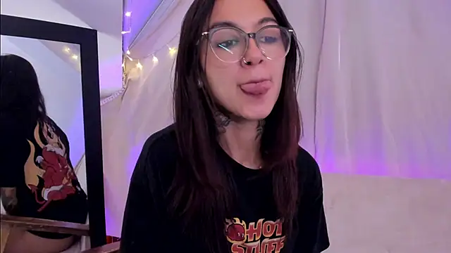 noemi foxxx online show from February 25, 3:38 pm