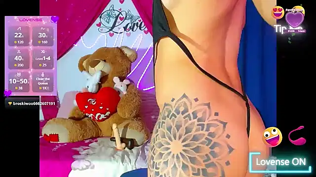 natashakissess online show from May 31, 3:52 pm