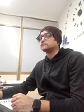 ClarkGiven online show from November 25, 10:10 pm