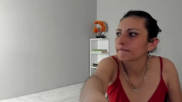 bulma bambina  online show from November 12, 7:35 pm