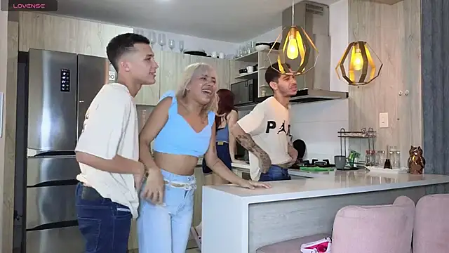 xalicesfantasyx online show from March 10, 4:46 pm