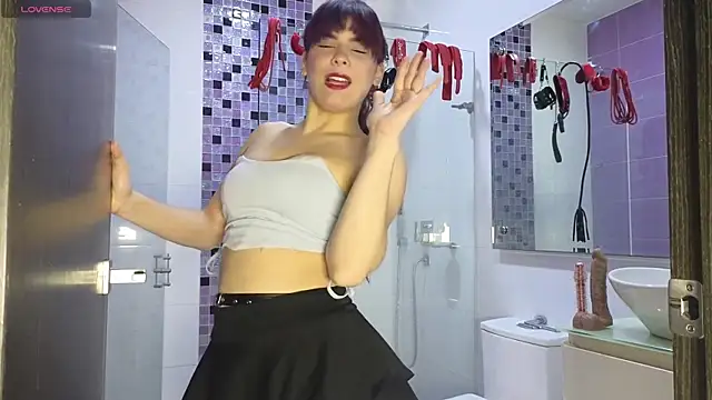 xalicesfantasyx online show from September 13, 1:38 am