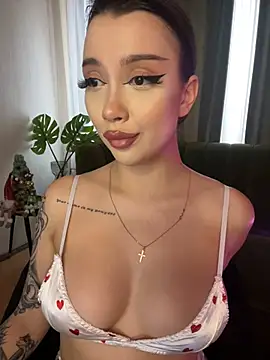 BamBam XO online show from January 5, 8:11 am