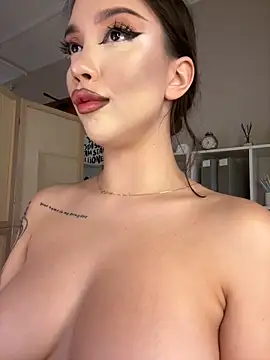 BamBam XO online show from February 3, 8:57 am