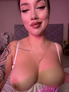 BamBam XO online show from March 21, 11:55 am