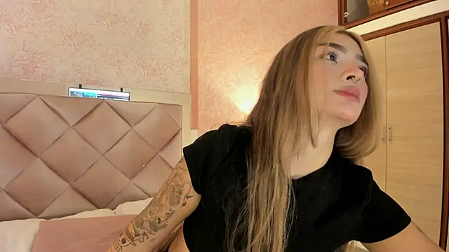 Arianavillada online show from September 11, 3:17 am