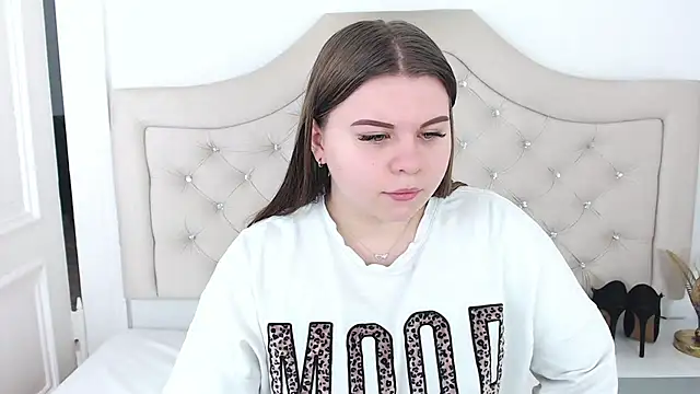 Snapshot of AbbyPleasure chatting on January 30, 9:47 am AbbyPleasure online show from January 30, 9:47 am