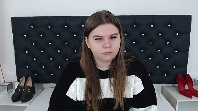 Snapshot of AbbyPleasure chatting on February 25, 9:31 am AbbyPleasure online show from February 25, 9:31 am