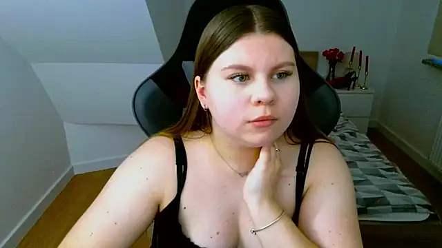 Snapshot of AbbyPleasure chatting on February 27, 4:40 pm AbbyPleasure online show from February 27, 4:40 pm