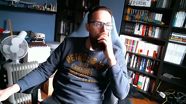 MeSteff online show from December 14, 10:56 am