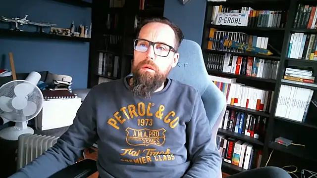 MeSteff online show from December 22, 10:06 am