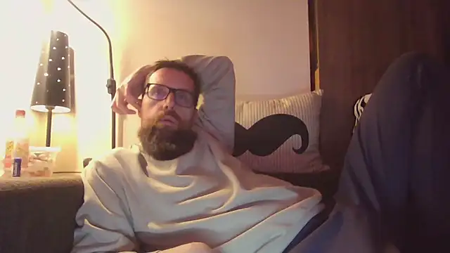 MeSteff online show from March 21, 8:29 pm