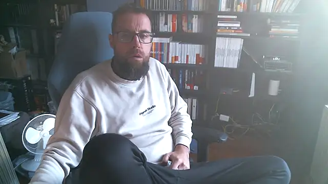 MeSteff online show from September 28, 8:09 am