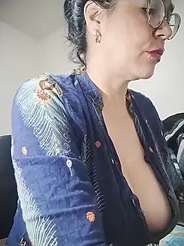 naughty doll horny online show from December 20, 10:44 am