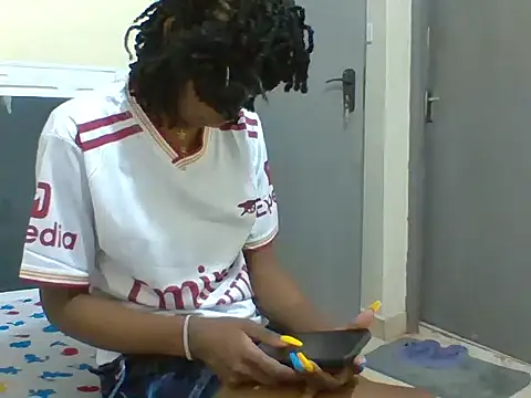 kiki788 online show from March 4, 2:45 pm